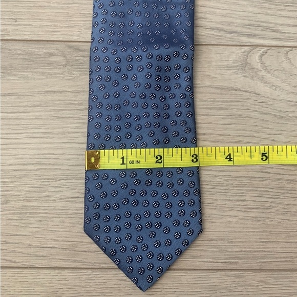 Lanvin 100% Silk Tie - Picture 7 of 7